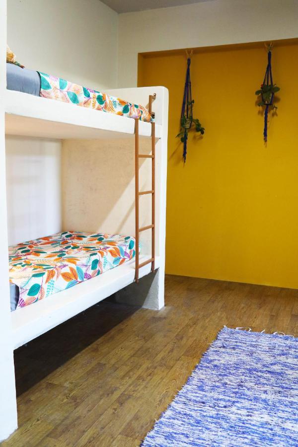 Santo Hostel Порту-Сегуру Экстерьер фото